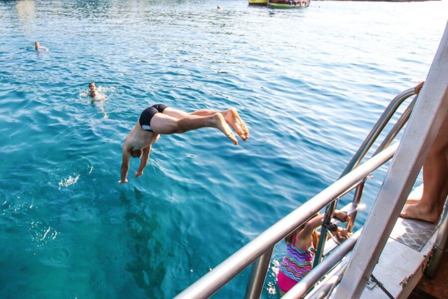 Medulin: Full-Day Boat Tour to Kamenjak and Levan with Lunch - Price and logistics: is it worth $53 for a 5-hour day?