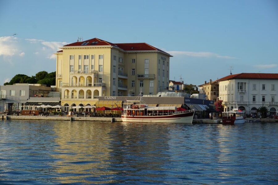 Poreč: Panoramic Morning Cruise Among 20 Islands with Drinks - The route’s rhythm: from Poreč toward Vrsar and back