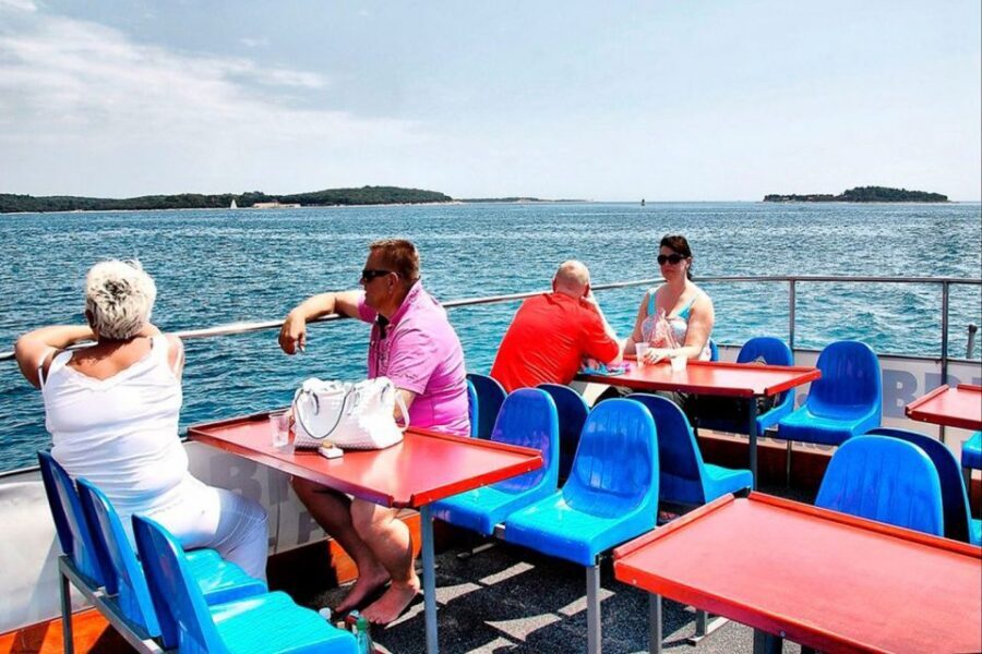 Pula: Brijuni Islands Dolphin Watching & Wildlife Cruise - The dinner and drinks: what’s included, and what to plan for