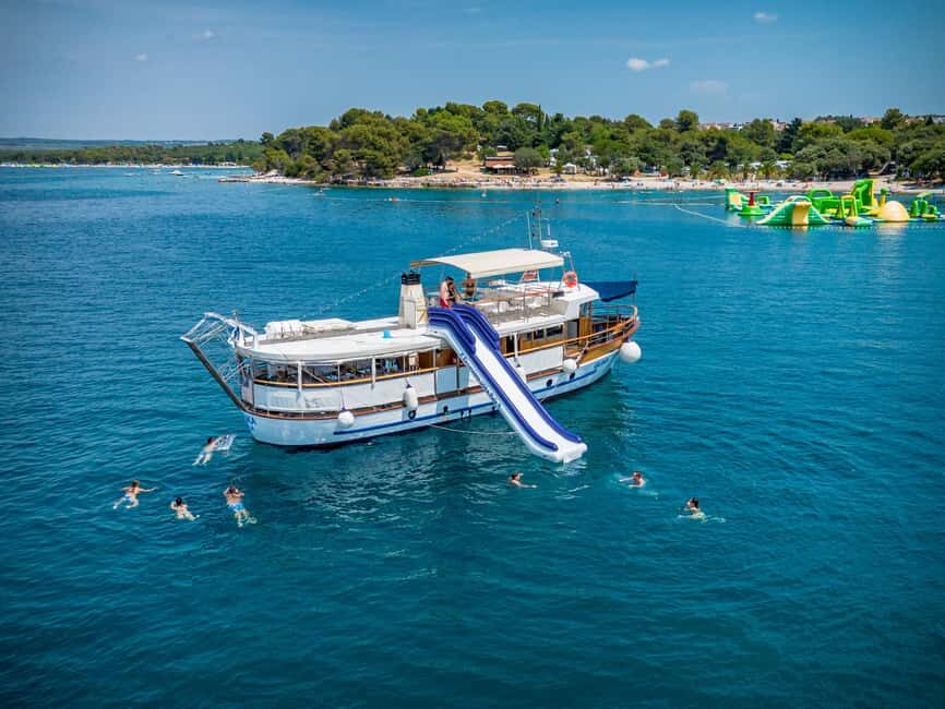 Pula: National Park Brijuni, 2 swimming stops, lunch, drinks - Entering Brijuni National Park from Pula’s working port