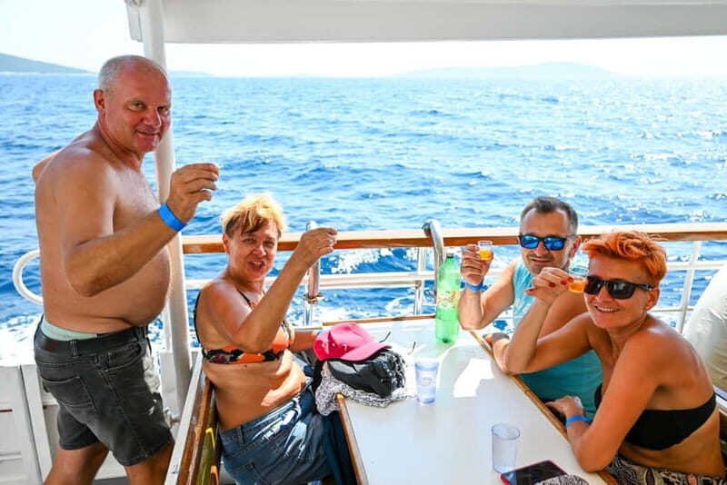 Shipwreck - Blue Lagoon All Inclusive + Trogir Walking Tour - Split UNESCO vs Slatine: choosing your 2 hours wisely