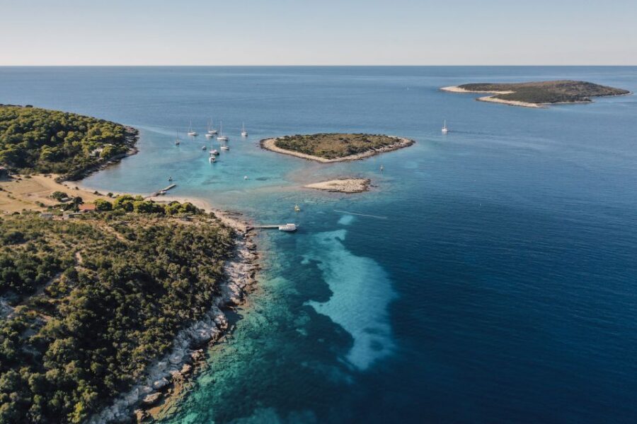 Split: Blue Cave and 5 Islands Tour - Boat reality check: wind, chop, and what to wear