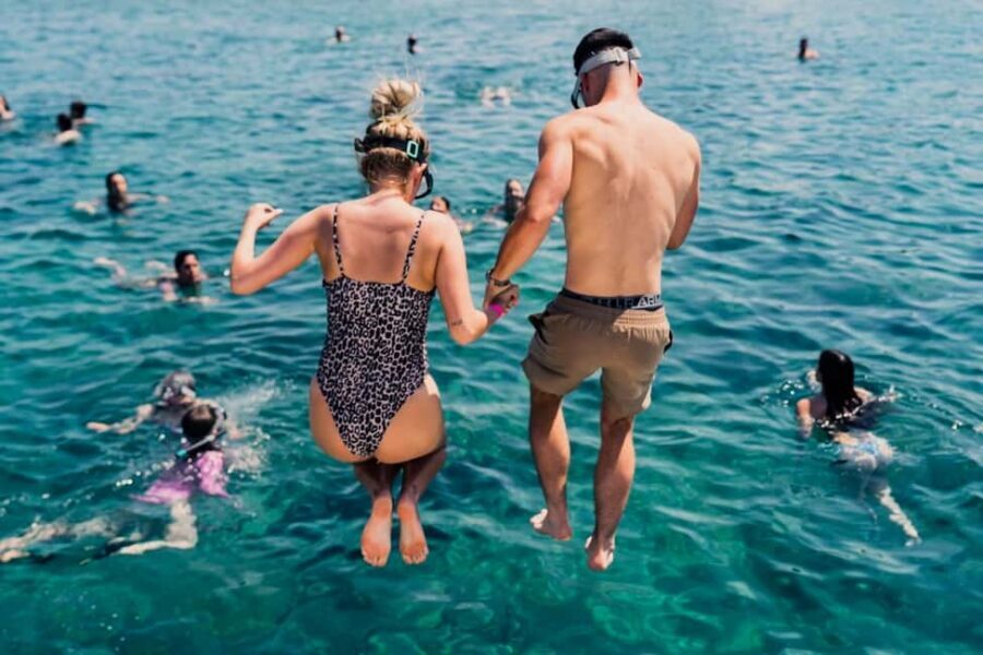 Split: Blue Lagoon and 3 Islands Speedboat Tour - Meeting at Booker Travel: how to start smoothly