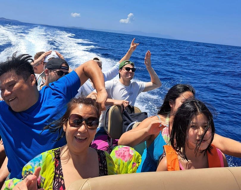 Split: Blue Lagoon, Hvar and 6 Islands Small Group Boat Tour - Maslinica on Šolta: calm village vibes and a reset before the big swim