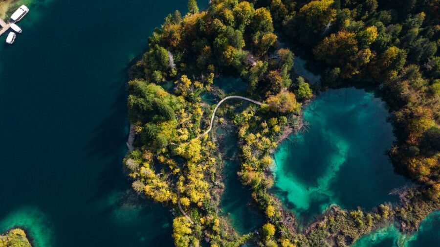Split: Self-Guided Plitvice Lakes Day Tour with Boat Ride - Plitvice in One Long Day From Split