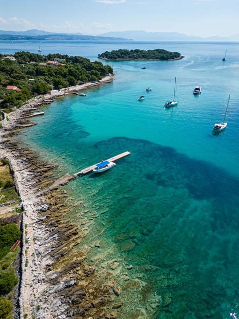 Split/Trogir: Half-Day 3-Island Speedboat Adventure - Who should book this speedboat run
