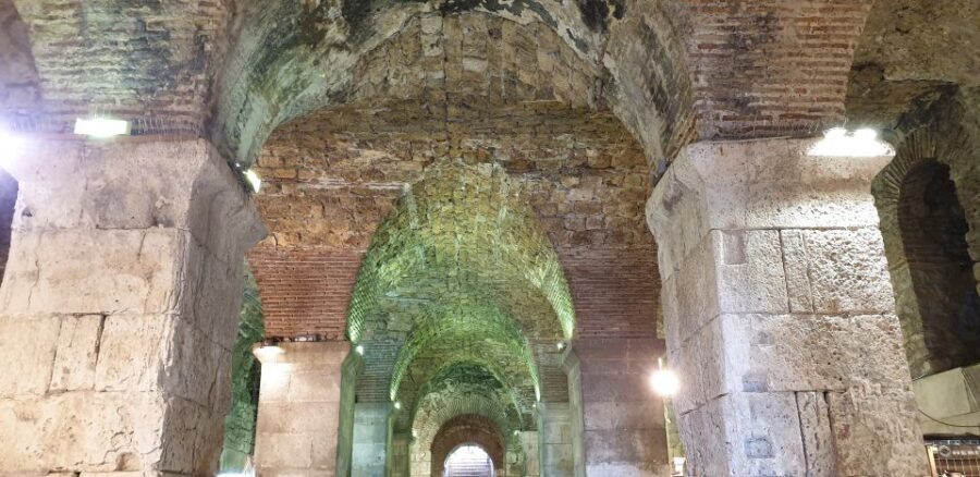 Split: Walking tour of Split with a 'Magister' of History - Vestibule and Triclinium: the palace’s private rhythm