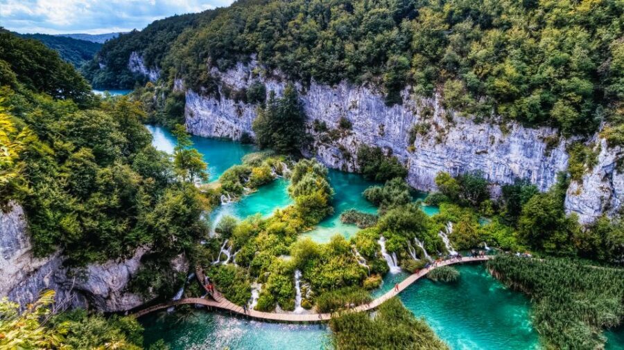 Zadar: Plitvice Lakes with Boat Ride and Zadar Old Town Tour - FAQ