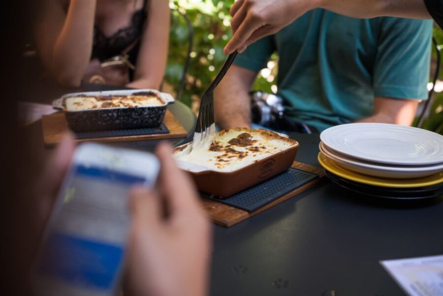 Zagreb: Food Tour with Tastings - Aperitif and chocolate: the fun stops that add personality